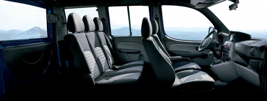  Fiat Doblo 2006 года  (фото 6 из 22)